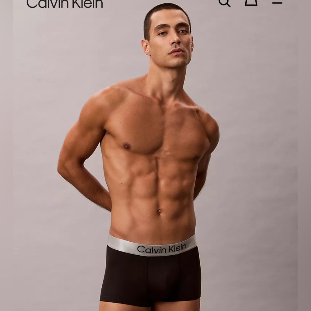 Calvin Klein Microfiber low rise  Trunk - black size S new